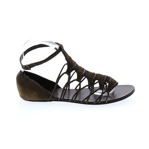 👏So comfortable! Elizabeth & James “E-Stint” Gladiator Sandals